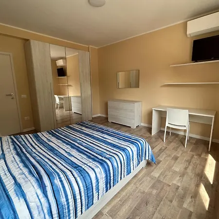 Romeo's Flat *